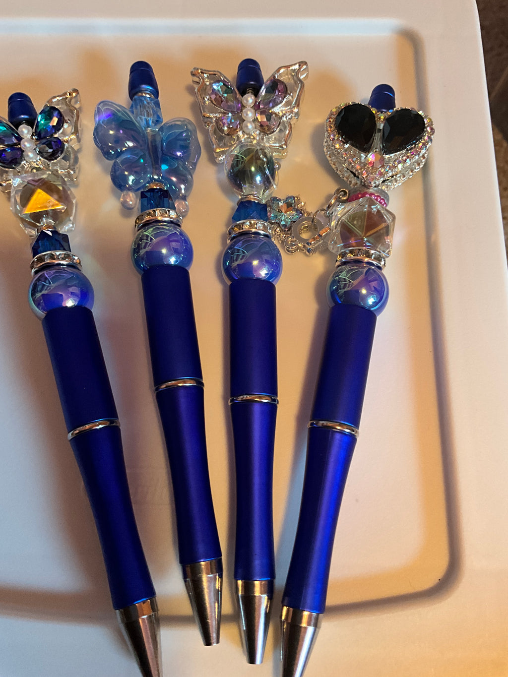 Set of 4 blue pens