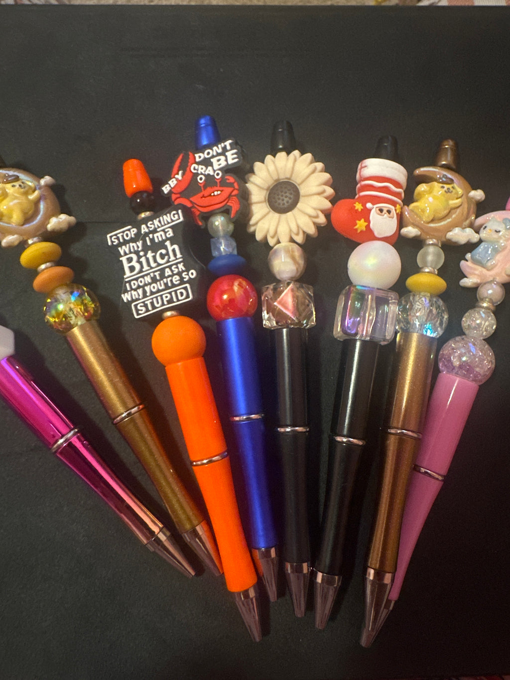 Cute pens claim live