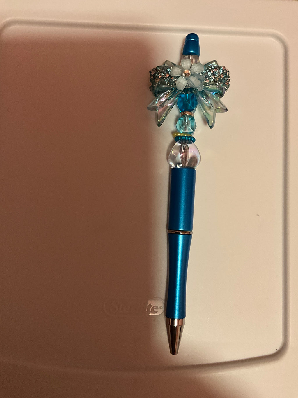Bow pens lot of 5